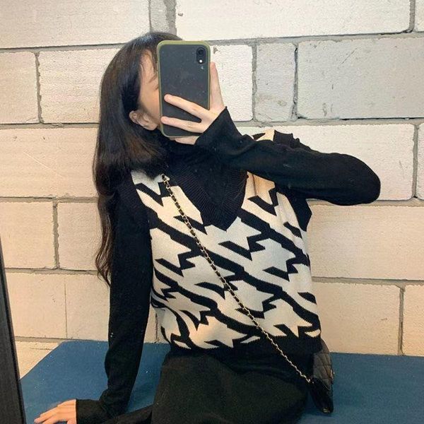 

women's vests 2021 autumn women sweater vest houndstooth plaid v-neck sleeveless knitted vintage loose female pullover waistcoat y552, Black;white