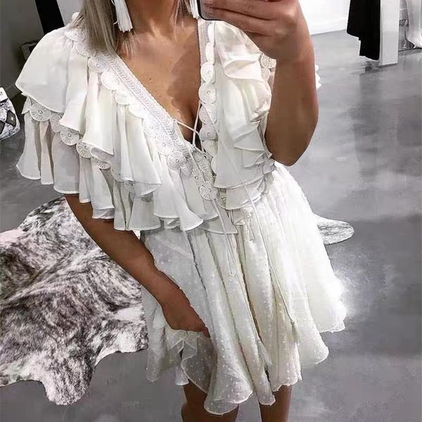 

elegant white lace patchwork pleated dress 2020 new women summer bohemian ruffles chiffon mini dress designer runway1, Black;gray