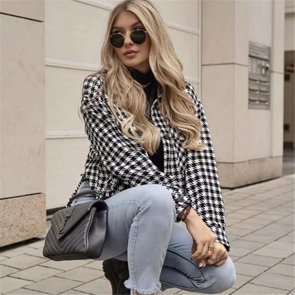 

wholesale in europe and america amazon women's autumn/winter 8250 vintage loose plover cloth coat lapels, Black;brown