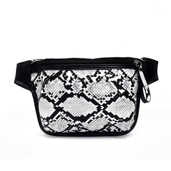 

2020 summer simple fashion pockets personalized snake pattern shoulder messenger bag1