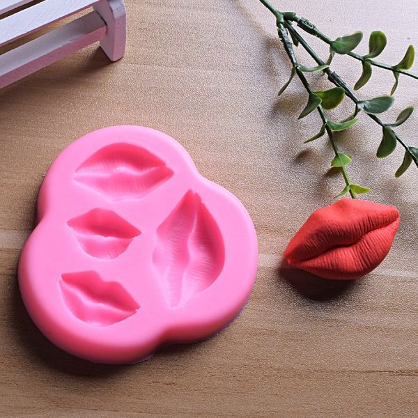 

4 lips silicone diy cake molds kiss wedding cookies er fondant cake decorating tools sugar craft candy clay chocolate gumpaste mould