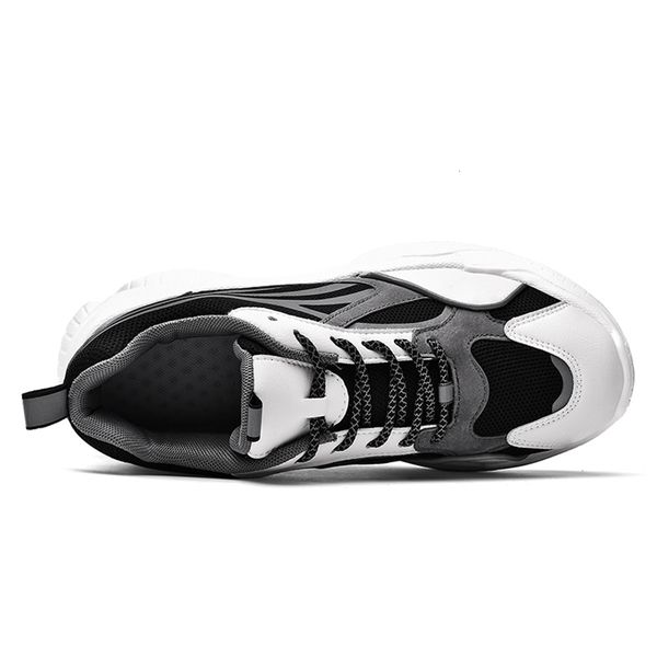 

superlight couples running shoes breathable mesh sports men shoes outdoor reflective women sneakers brand gym trainers size 47