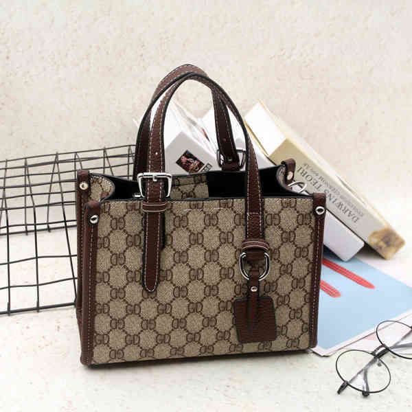 

2022 factory wholesale hand printed women's shoulder simple fashion diagonal bag