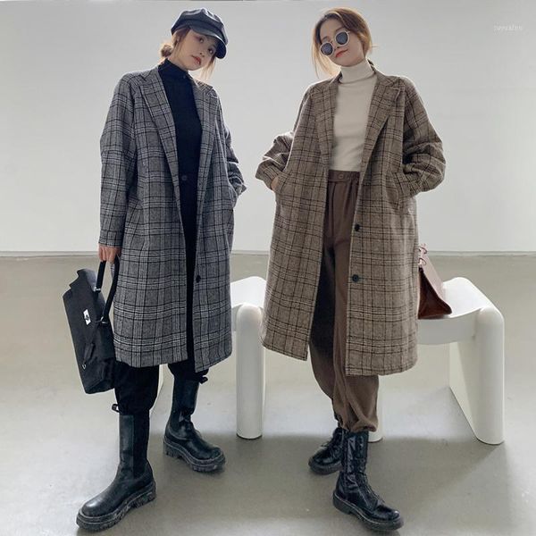 

korean loose woolen plaid padded coat women vintage england single breasted long coat winter fashion turn-down collar blends1, Black