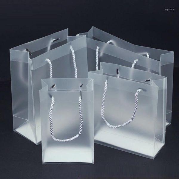 

gift wrap 10pcs- frosted pp plastic packaging bags with handle clear handbag wedding party favors bag1