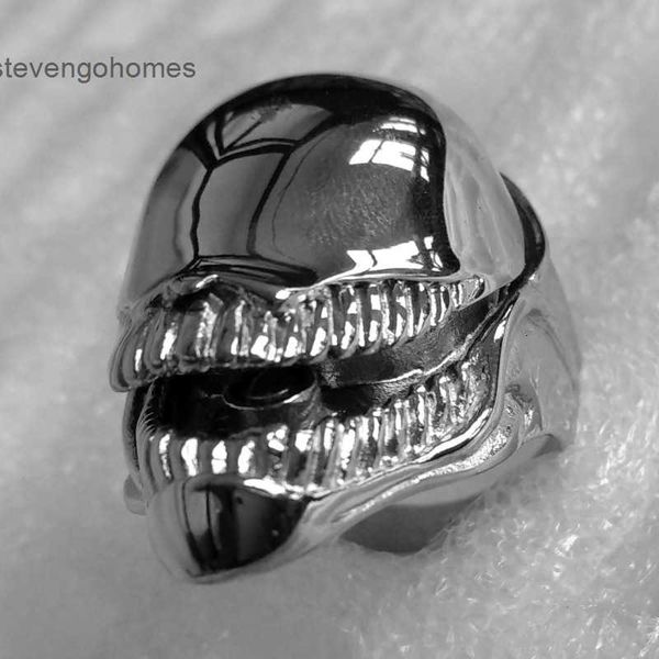 

men's accessories: titanium steel punk skull ring, aggressive personalized nightclub ring, Silver