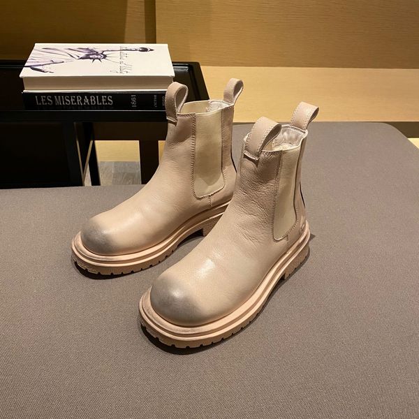 

designer womens boots luxury apricot grey gradient leather round head with fluff low heel with box size 35-40, Black