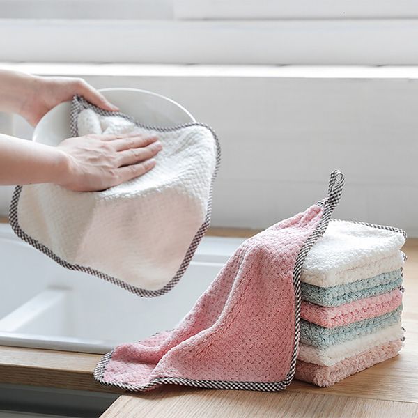 

nonstick oil coral velvet hanging hand towels kitchen dishclout breathable,washable reusable clean and sanitary fashionable