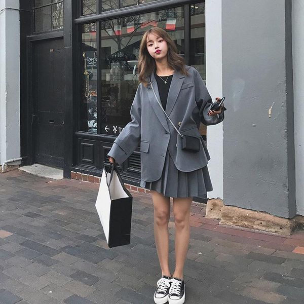

two piece dress autumn outfit sleeve loops design suit skirt suits female 2021 small jacket + brief paragraph pleated skirts, White