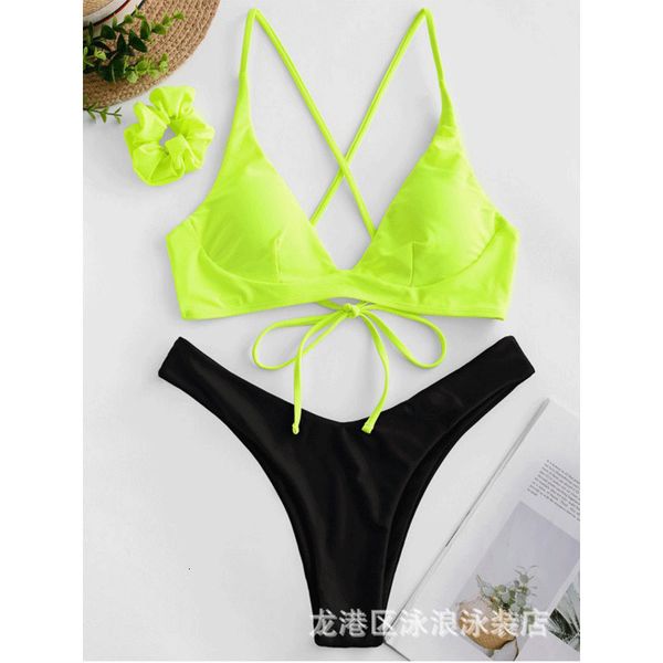 

2021 new contrast solid color women's swimsuit split beach bikini, White;black
