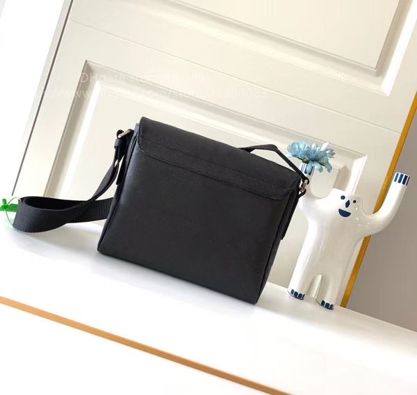 

fashion etter 25..22..8cm men shoulder genuine business wallet leather messenger bag and women bag shipping njpt, Red;black