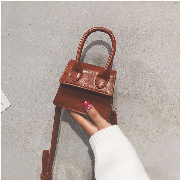 

2020 new tote hong kong style shoulder messenger bag