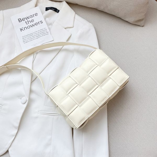 

l7poj 2020 shoulder cloud soft leather internet celebrity woven leather real pillow women's ck bag messenger small square new pillow sm