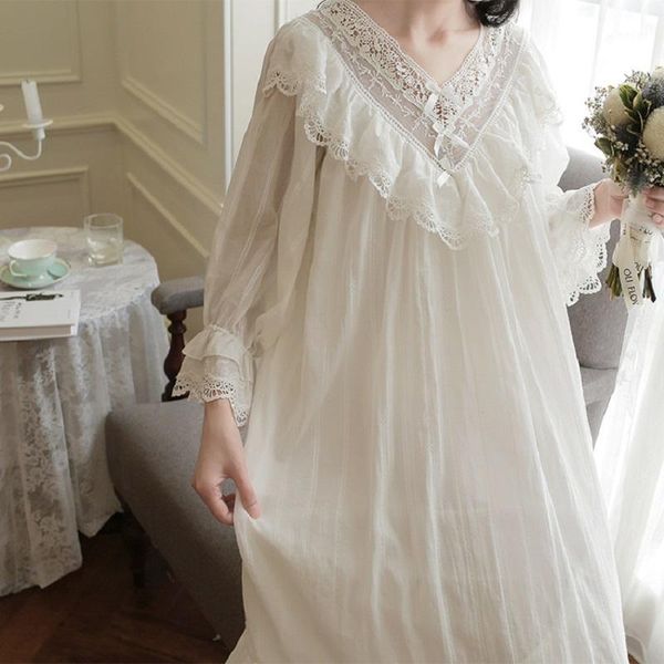 

white cotton emoidered women's long nightgowns long sleeve lace sleepwear elegant female vintage night dress home wear 22181, Black;red