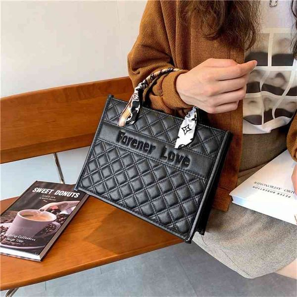 

ins hand female linggotuo red women's armpit shoulder bag r64z