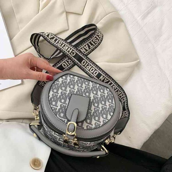 

new women's bag fashion small round portable single shoulder messenger bag purses luxury sale