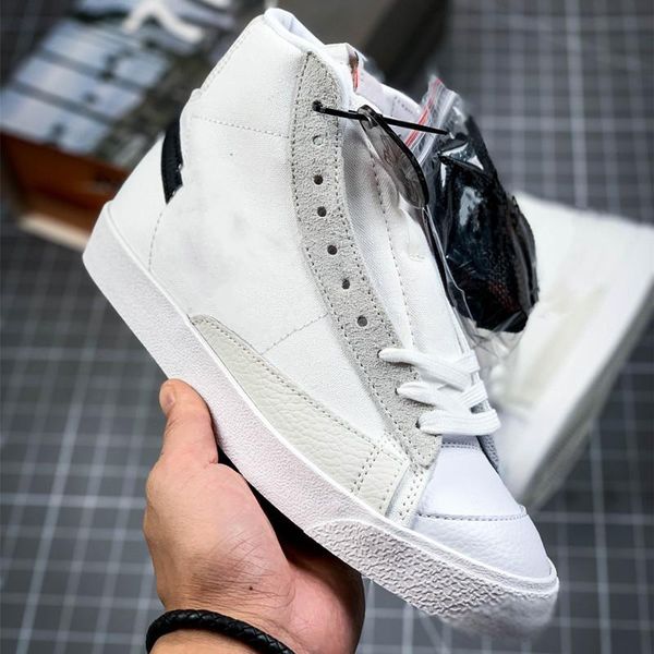 

2020 new splicing mandarin duck hook barb design italian well-known shop joint classic pioneer high-all-match casual sports shoes, Black