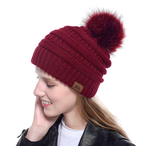 

High Quality Young Women Winter Kep Warm Knitted Beanies Hat 6 Color Gorros Brand Skull Caps Bonnet, Customize