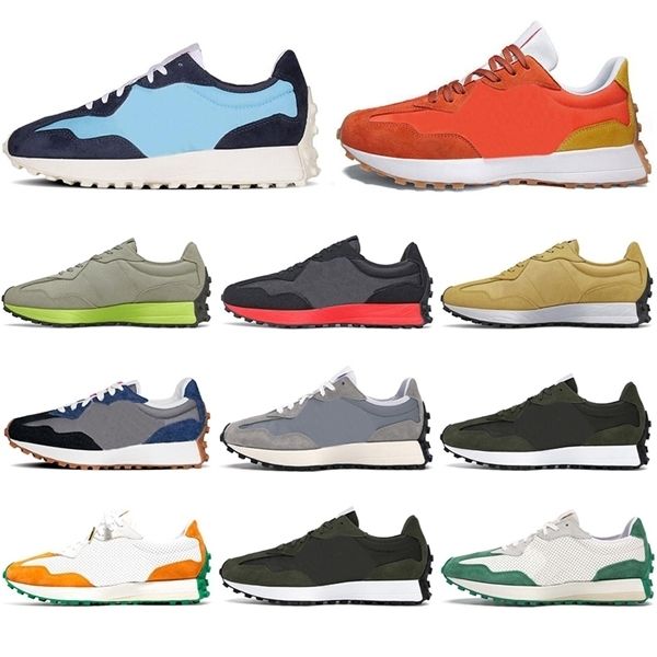 

2020 fiery mens trainers running shoes for womens men pride grey lime green neo flame castle rock sport sneakers outdoor fashion 36-44