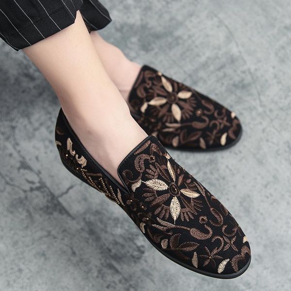 

38-48 large men's loafers retro printed men's shoes national style driving shoes casual oxford, Black