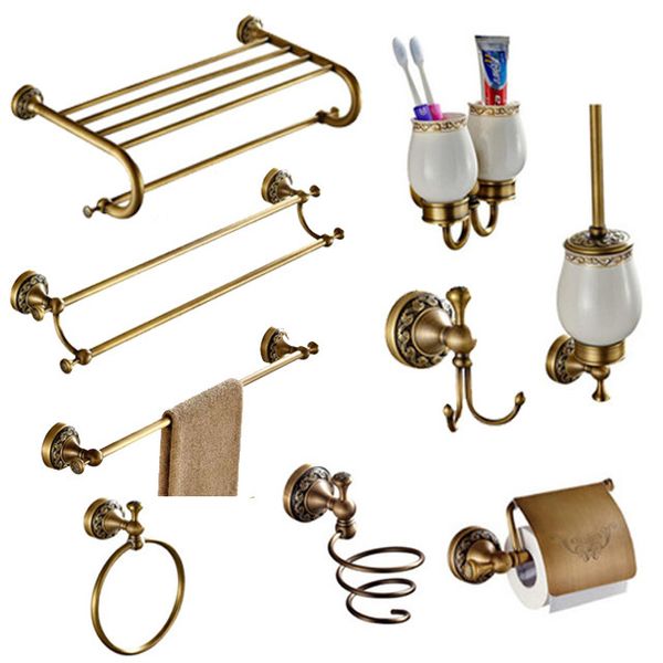 Antike Bronze geschnitzte gebürstete Badezimmer-Hardware-Sets Wandmontage Badezimmerprodukte Messing Handtuchring Badezimmer-Zubehör-Set HQ LJ201211