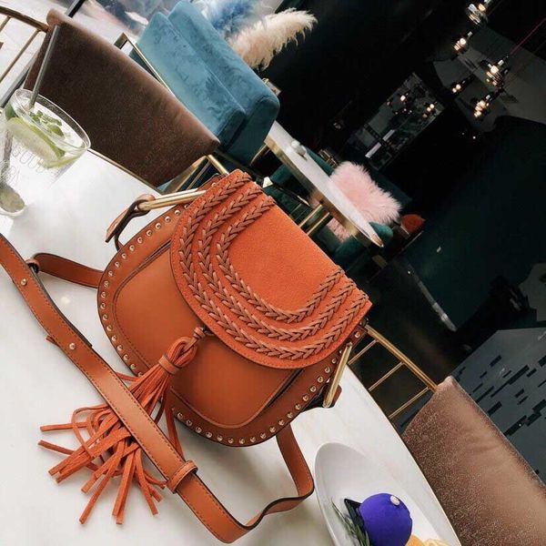 

new arrival luxury lady bag fashion women shoulder bag female vintage luxury designer bag lady selling, Black;red