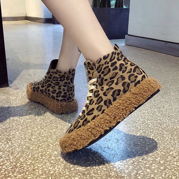 Горячая Продажа-оптовой Женщины Boots 2018 Winter леопардовый Flat Boots Мода Женская Повседневная обувь Ботильоны для женщин Botas Mujer