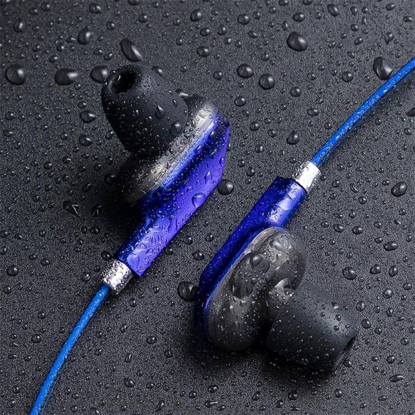 

new s6 in-ear wired headset with mic music call mobile phone line control headset is suitable for 3.5mm devices
