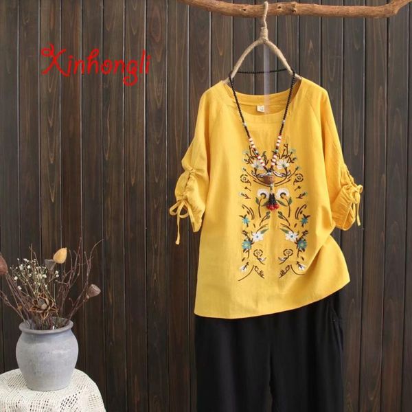 

plus size embroidery floral loose women tshirts 2020 summer new cotton half sleeve casual ladies o-neck t shirts female tees top, White