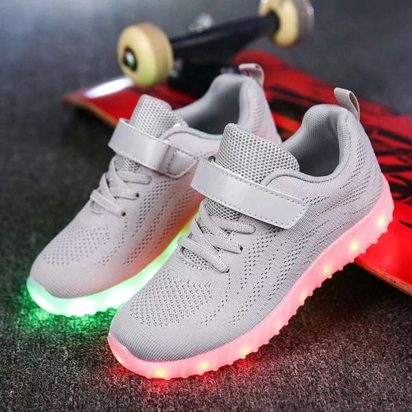 

new lighting men's women's led seven color sho usb flying woven breathable and light children's leisure, Black;red