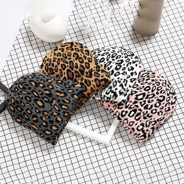 Gorro/caveira gorda gorrosas chapéu de inverno Homens de malha chapéus de leopardo knitting 2021 crochê skullies unissex caps1