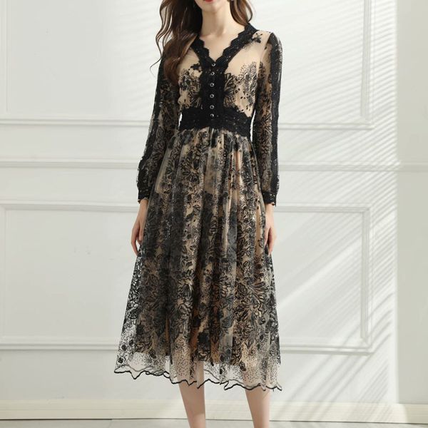 

2021 new spring v-neck retro ethnic style embroidered sequins single-breasted long-sleeved thin flowers mid-length dress 3bhi, Black;gray
