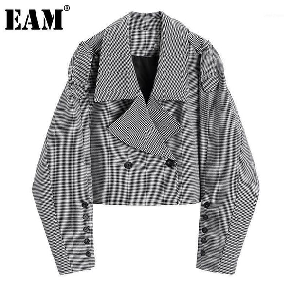 

eam] women black plaid short big size blazer new lapel long sleeve loose fit jacket fashion tide spring autumn 2020 1dc7631, White;black