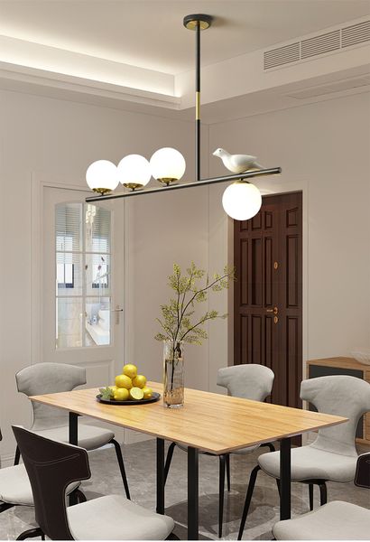 Lampade a sospensione orizzontali creative Sfera di vetro con luci a sospensione a soffitto per uccelli Tavolo da pranzo Lampada a sospensione per isola della cucina