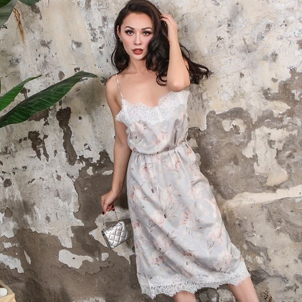 

2021 new summer pajama elegant pajamas single flower printed lace spaghetti belts dressed in thin tissue 0sh5, Black;gray