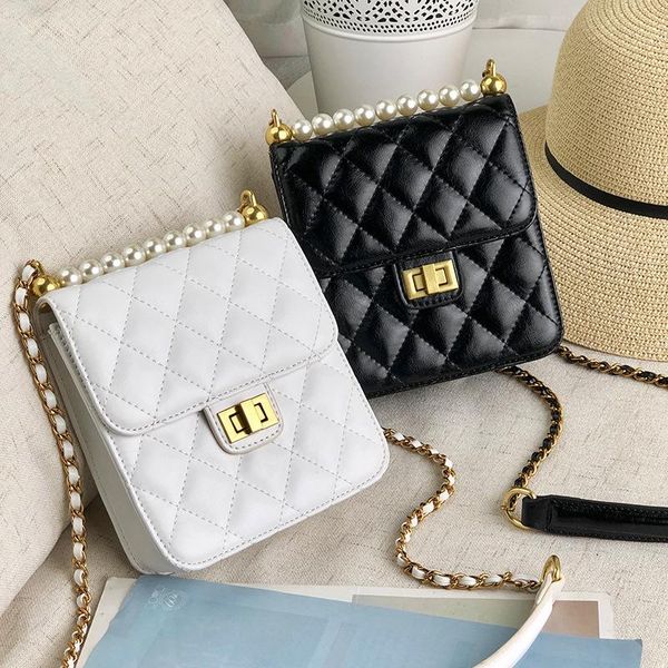 

лето новых женщин сумки на ремне сумки ромба цепи малый моды малый квадрат