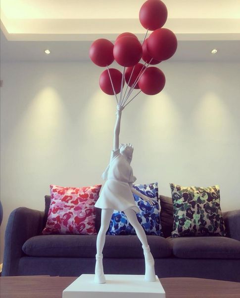 

luxurious balloon girl statues banksy flying balloons girl art sculpture resin craft home decoration christmas gift 57cm