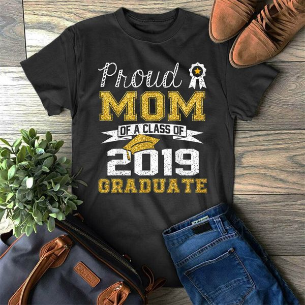 

funny proud mom of a class of 2020 graduate gift mommy t-shirt m xl 2xl 11xl tee shirt sport hooded sweatshirt hoodie
