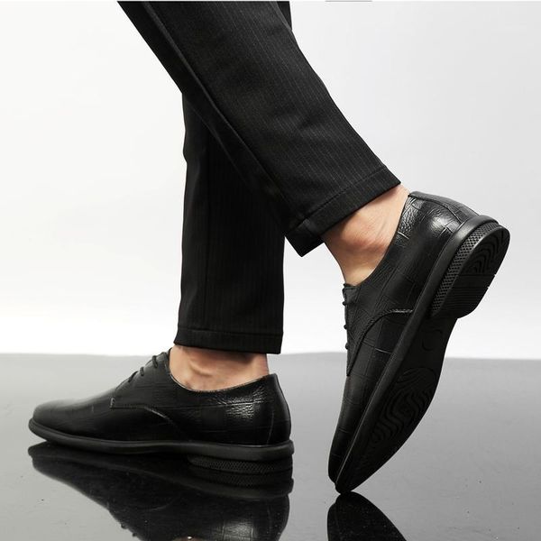 

flat spring informales mens casual black man leather fashion men sports sale shoes mens shoe for 2020 casuales para wear1