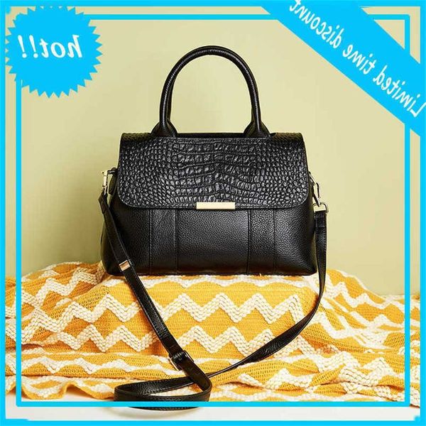 

2021 new fashion spring and summer popular versatile large capacity leather women's bag messenger handbag 1519