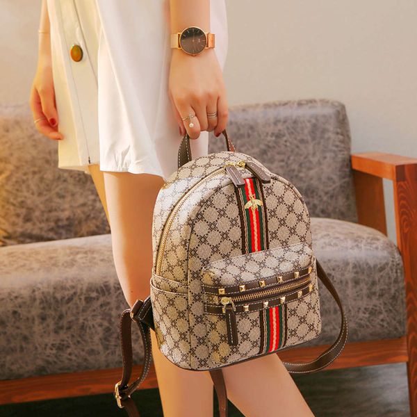 

luxurys designers 2021 new fashion versatile autumn women's backpack