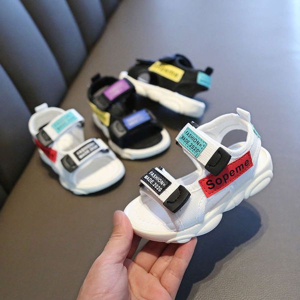 

2021 summer sandals new men's women's casual beach soft soled baby middle and small children's bear sho, Black;red