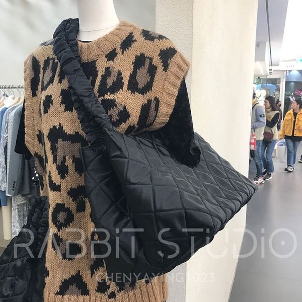 

pwjsz large korean dongdaemun niche rhombus strapshoulder thick strap designer crossbody pleated strapshoulder strap bag bag for women oncom