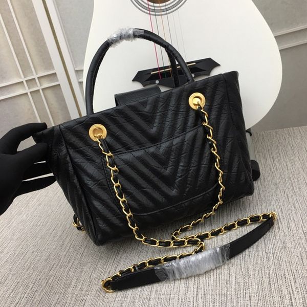 

large capacity ladies handbags fashion shoulder bag ladies shopping bags classic leather women bags high-end bags