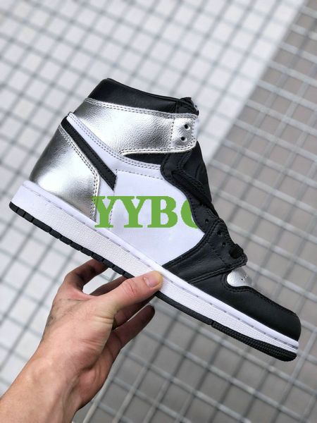 

1 high silver toe mens athletic shoes fashion outdoor sports shoes 1s og silverwhite woman chaussures trainers, White;red