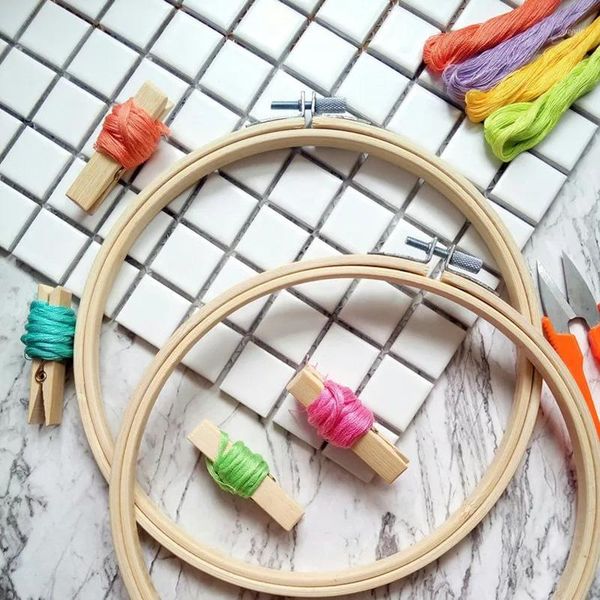 

3 pcs/lot bamboo embroidery hoops,needlework cross stitch accessories,hoop craft,diy hoop for sewing, picture frame wall decor1, Black