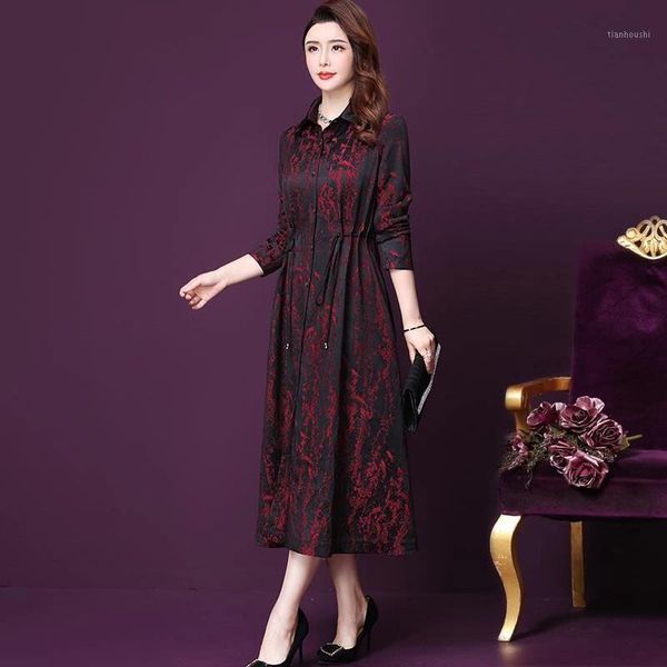

2019 fall spring vintage womens red floral black long trench coat , autumn female woman high waisted 4xl 5xl pleated coats1, Tan;black
