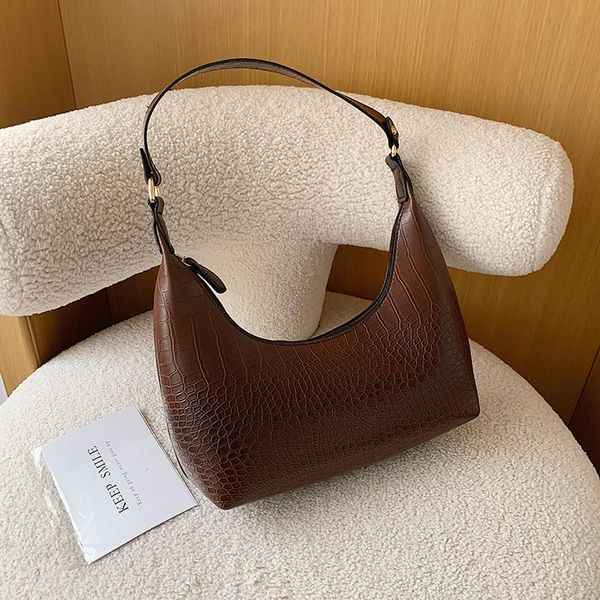 

женщины сумка ретро аллигатор pattern одно плечо сумка женский престижное hobos сумки кожаные сумки и кошелек женщины клатчи