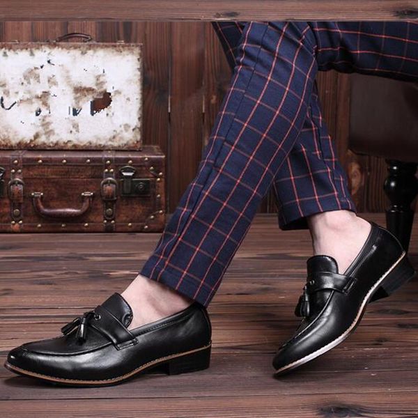 

black mens classic shoes spiked tassel loafers european mens dress shoes leather zapatillas hombre formal men