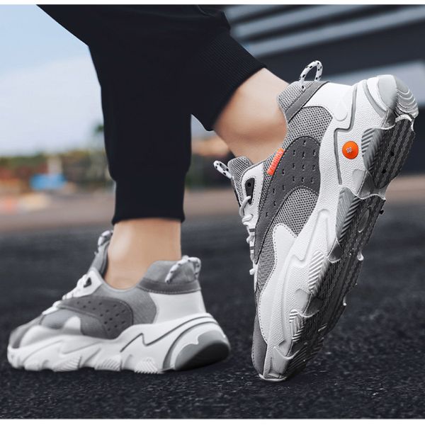 

2021 comfortable tripe black white women men fashion sneakers mens shoes womens running shoes sports trainers athletic zapatos shoes 39-44